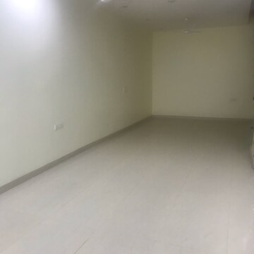 Room in  Office Space at Lajpat Nagar ii – for Rent