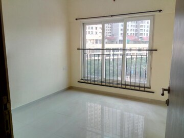 2 BHK Apartment For Sale in Rustomjee Urbania Acura, Majiwada