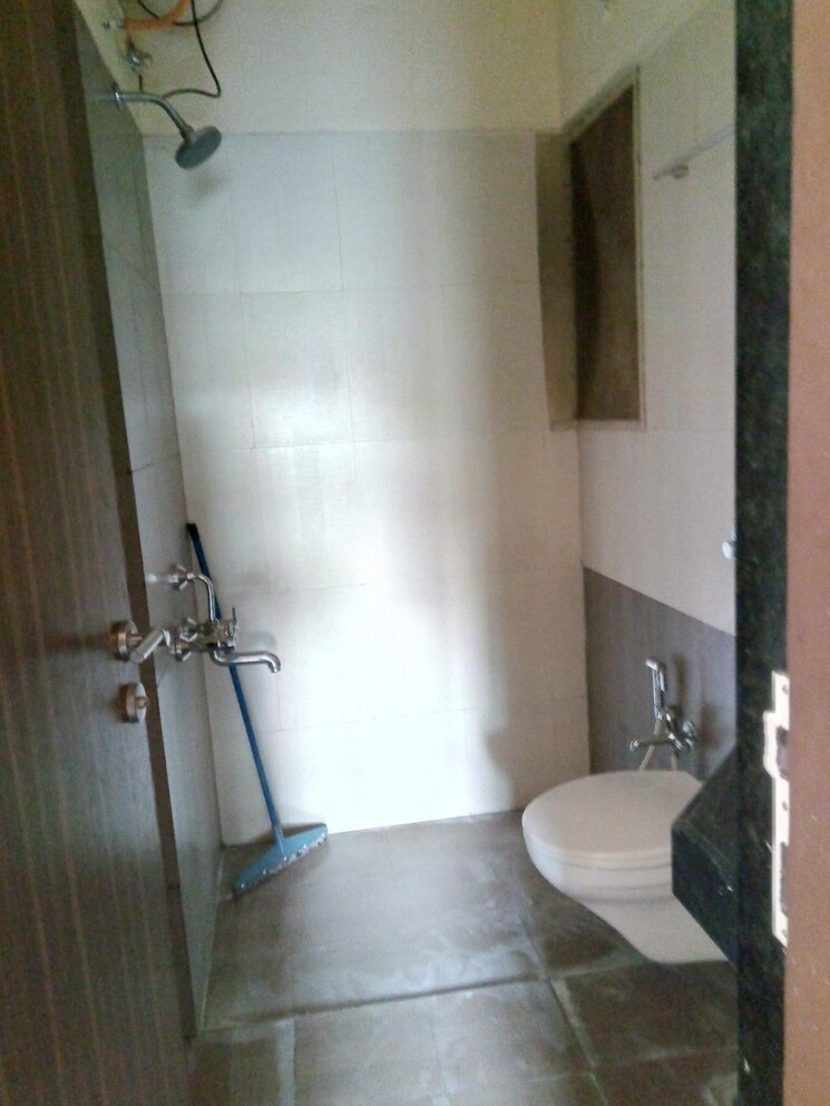 Bathroom, rustomjee-urbania-acura 2 Bedroom 650 Sq.Ft. Apartment In Majiwada Thane 8066457