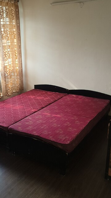 Bedroom in 3 BHK Apartment at Jaypee Greens Kosmos, Sector 134 – for Rent