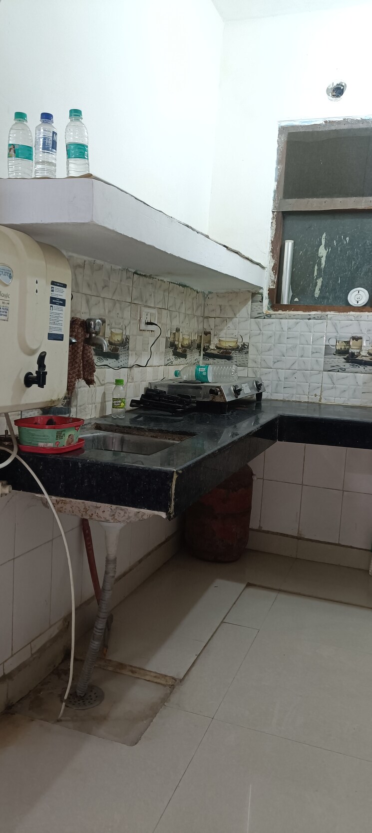 Kitchen, mayur vihar phase 1 extension 2.5 Bedroom 850 Sq.Ft. Builder Floor In Mayur Vihar Phase 1 Extension Delhi 8066578