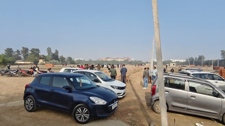 Exterior View, noida central  50 Sq.Yd. Plot In Noida Central Noida 8066636