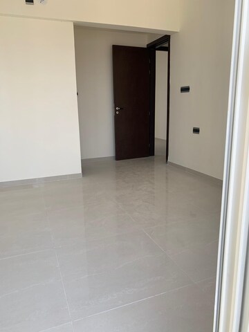 Room in 3 BHK Apartment at Pharande Puneville, Tathawade – for Rent