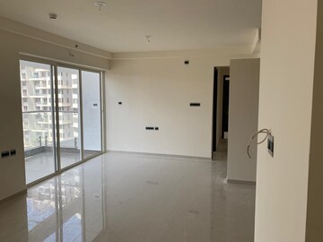 Room in 3 BHK Apartment at Pharande Puneville, Tathawade – for Rent