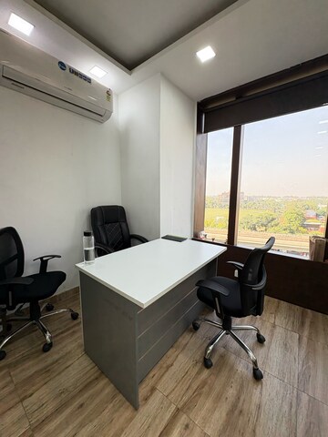 Team Area in  Office Space at Netaji Subhash Place – for Rent
