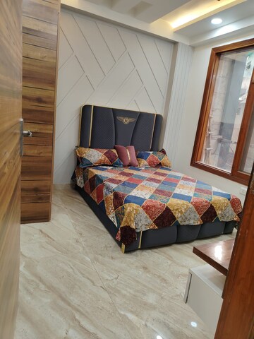 Bedroom in 3 BHK Builder Floor at Mahavir Enclave 1 – for Sale