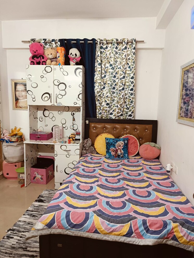 Bedroom, mahagun-moderne 3 Bedroom 1435 Sq.Ft. Apartment In Sector 78 Noida 8066885