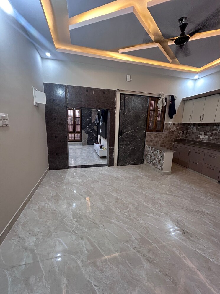  Parking, jankipuram 3 Bedroom 1600 Sq.Ft. Independent House In Jankipuram Lucknow 8066860