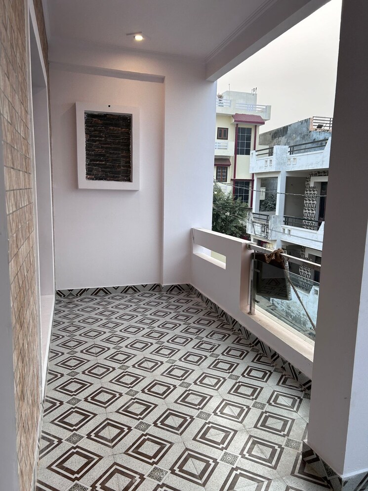 Balcony, jankipuram 3 Bedroom 1600 Sq.Ft. Independent House In Jankipuram Lucknow 8066860