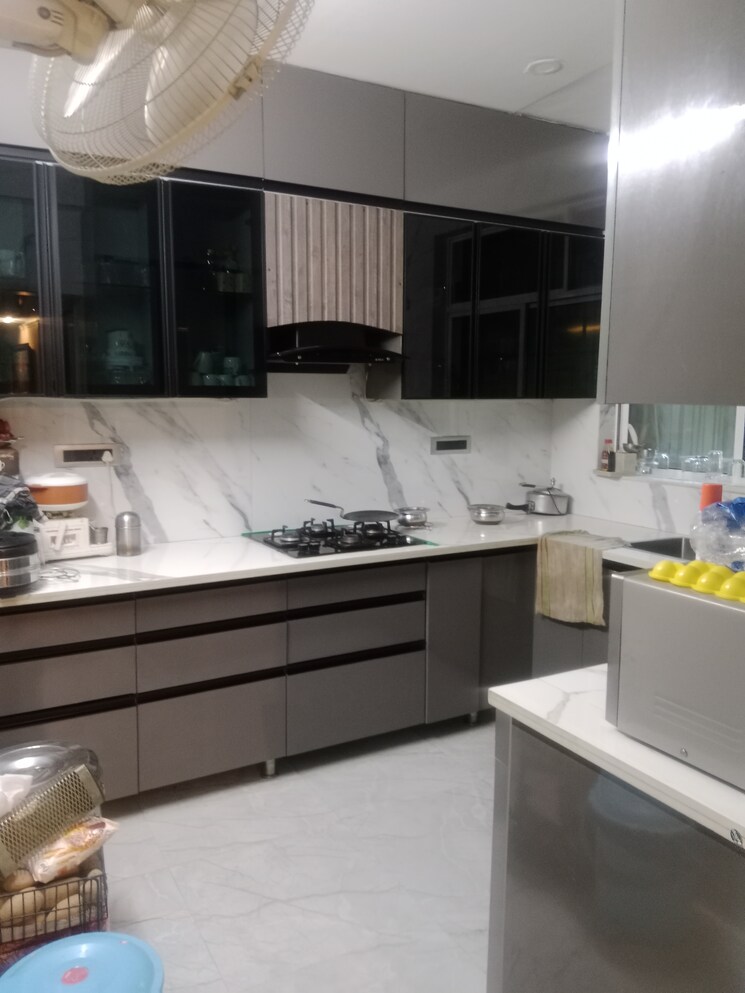 Kitchen, smart-world-orchard 3 Bedroom 1630 Sq.Ft. Apartment In Sector 61 Gurgaon 8066900