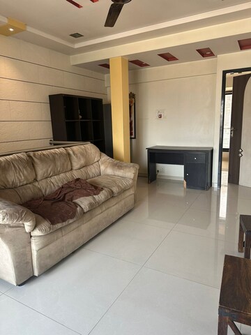 3 BHK Apartment For Rent in Bandra West