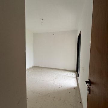 Bathroom in 1 BHK Apartment at Sai Proviso Icon, Kalamboli Sector 16 – for Rent