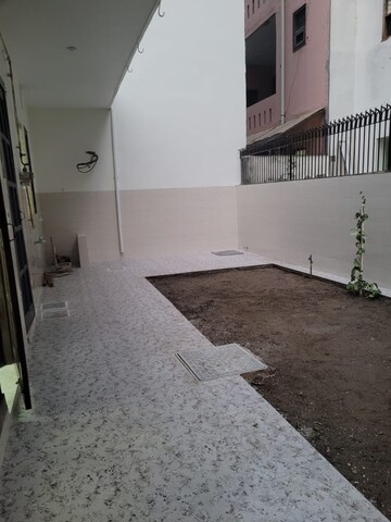 Balcony in 4 BHK Villa at Sector 21a – for Rent