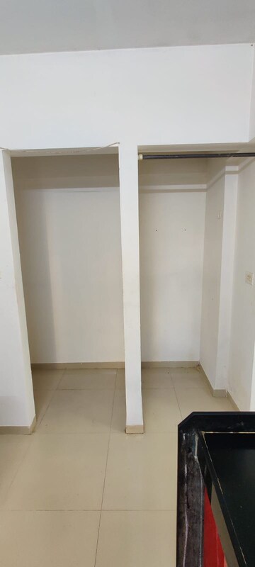 Room in 2 BHK Apartment at Lodha Palava Casa Rio Caspiana, Dombivli East – for Rent