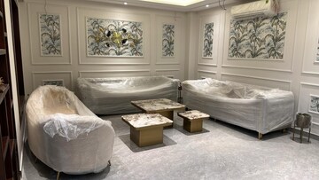 Living Room in 4 BHK Builder Floor at Sector 21d – for Sale