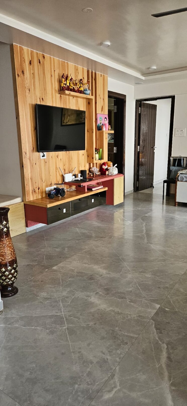 Living Room, comfort-zone 4 Bedroom 1700 Sq.Ft. Apartment In Balewadi Pune 8066998