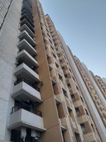 3 BHK Apartment For Rent in Lodha Palava City, Dombivli East