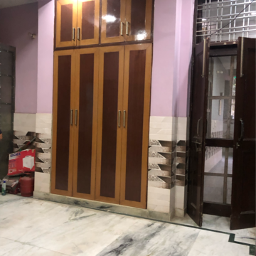 Building Lobby in 2.5 BHK Villa at Sector 21 – for Rent
