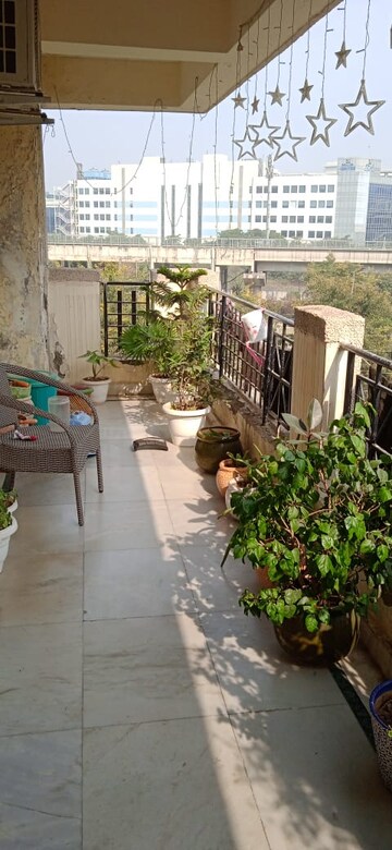 Balcony in 4 BHK Apartment at Jasminium Apartment, Sector 45 – for Sale