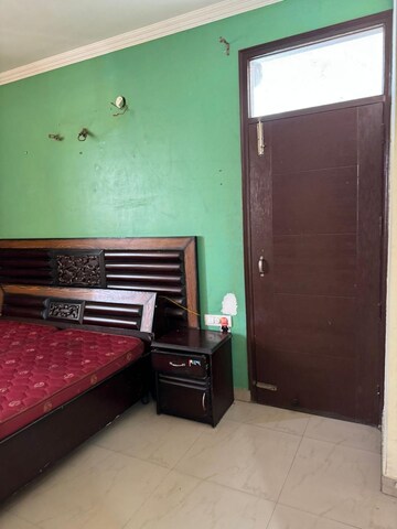 Master Bedroom in 2 BHK Apartment at Vip Road – for Rent