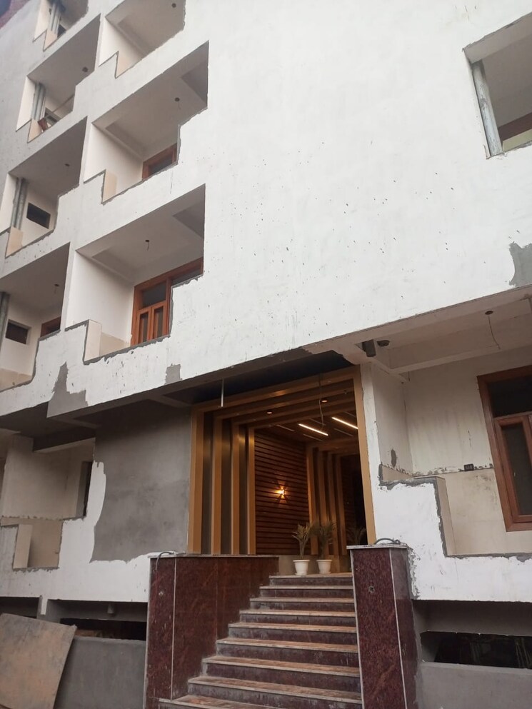 Exterior View, sector 73 1 Bedroom 650 Sq.Ft. Builder Floor In Sector 73 Noida 8067171