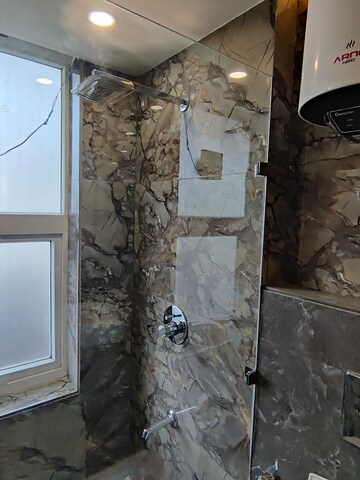 Bathroom in 3 BHK Builder Floor at Ansal Sushant Lok I, Sector 43 – for Rent