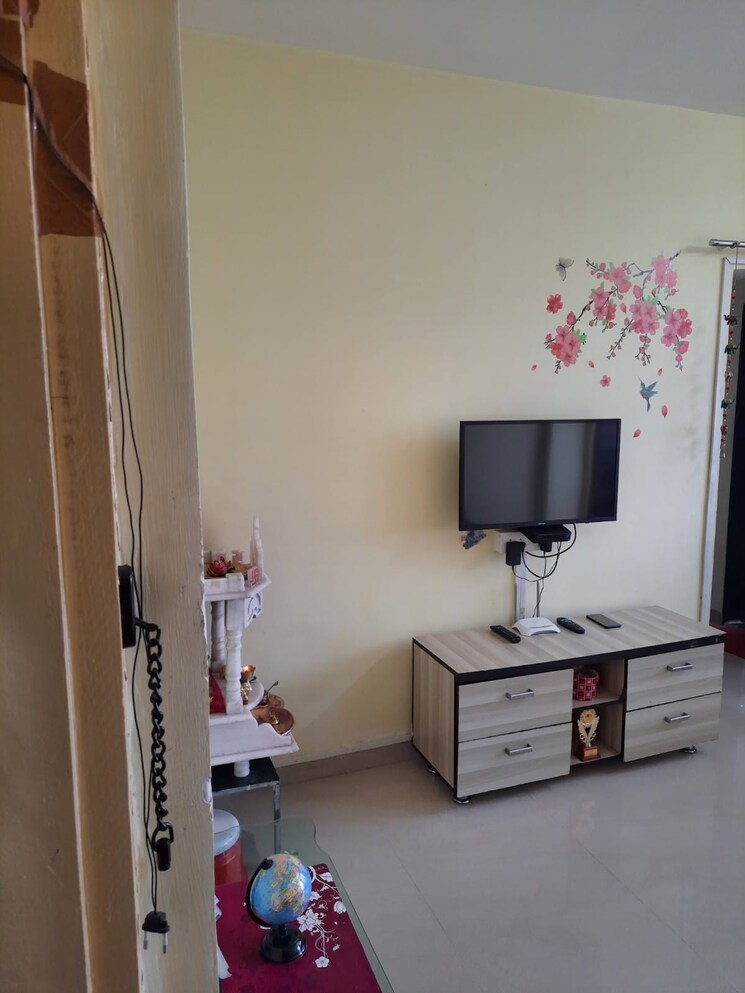 Living Room, mittal-upper-crest 3 Bedroom 2000 Sq.Ft. Villa In Kondhwa Pune 8067269