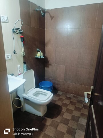 Bathroom in 2 BHK Apartment at Aims Golf Avenue II, Sector 75 – for Rent