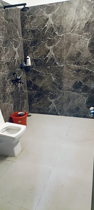Furnished Amenities in 6 BHK Independent House at Sector 50 – for Rent