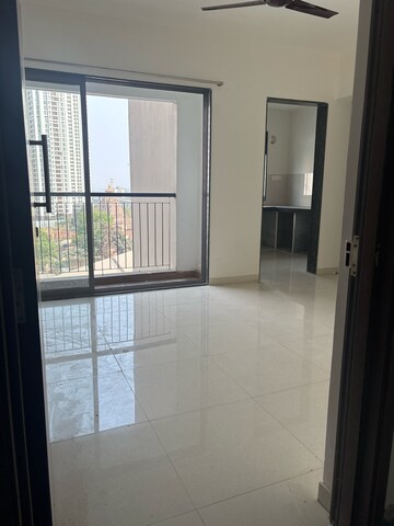 1 BHK Apartment For Rent in Runwal Eirene, Yashaswi Nagar