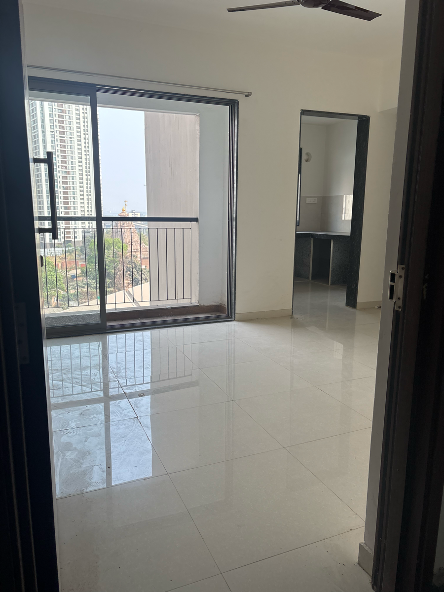 1 BHK + Extra Room Apartment For Rent in Runwal Eirene