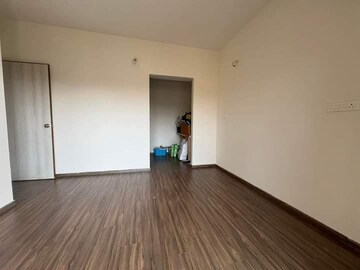 Room in 2 BHK Apartment at Lodha Casa Rio, Dombivli East – for Rent