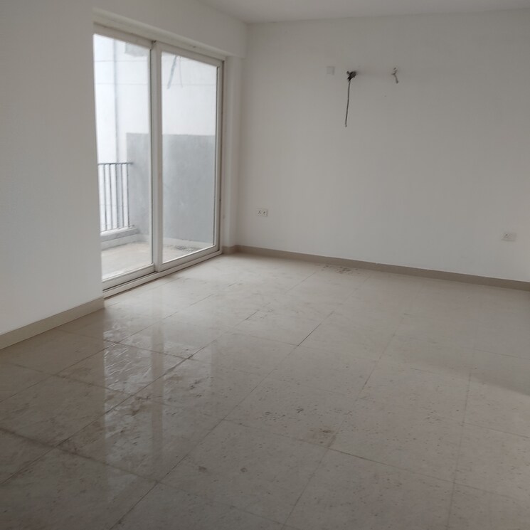 Balcony, shiv-the-ozone-solitaire 3 Bedroom 1740 Sq.Ft. Apartment In Sector 87 Faridabad 8067438