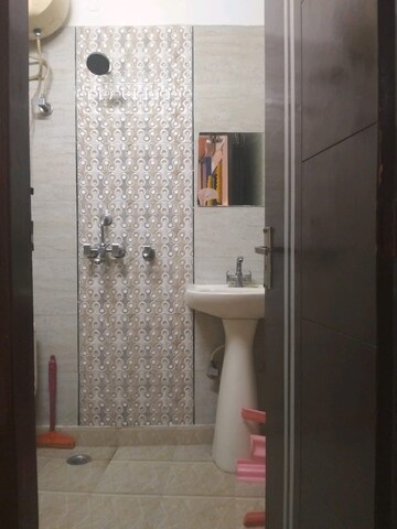 Bathroom in 2 BHK Builder Floor at Nirman Vihar – for Rent