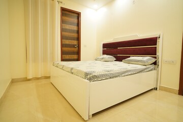 Bedroom in 3 BHK Apartment at Signature Global Park 4 and 5, Sohna Sector 36 – for Rent