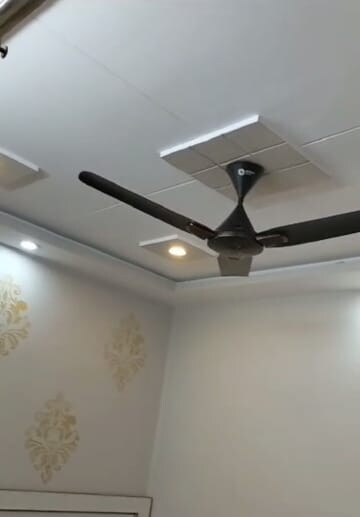 Furnished Amenities in 2 BHK Builder Floor at Nirman Vihar – for Rent