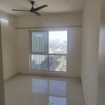 Room in 1 BHK Apartment at Godrej Green Cove, Mahalunge – for Rent