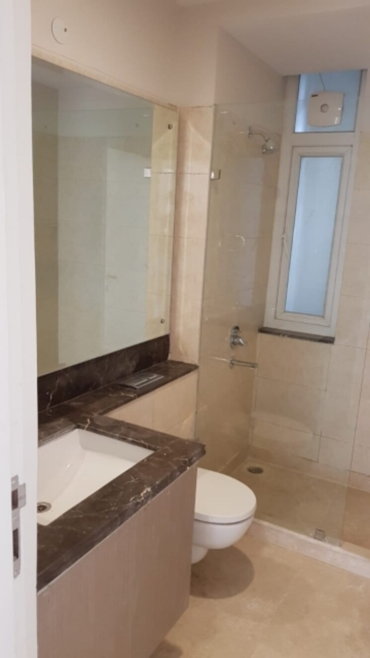 Bathroom, dlf-the-skycourt 3 Bedroom 1931 Sq.Ft. Apartment In Sector 86 Gurgaon 8067534
