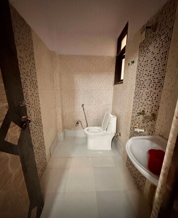 Bathroom in 1 RK Builder Floor at Saket – for Rent