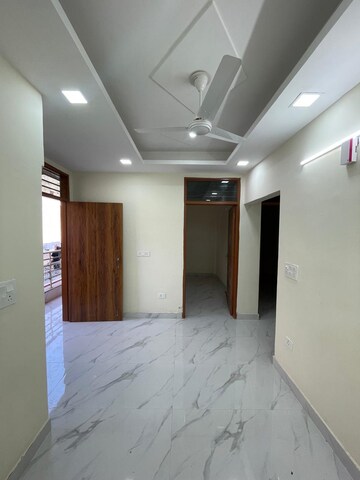 2 BHK Builder Floor For Rent in Saket