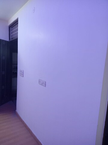 2 BHK Builder Floor For Rent in Nirman Vihar