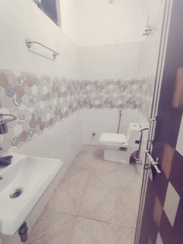 Bathroom in 1 BHK Apartment at Mahape – for Rent