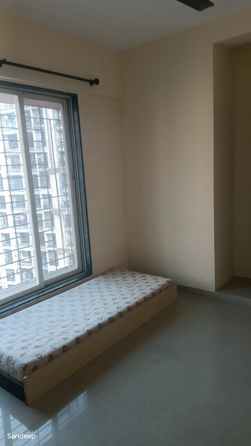 2 BHK Apartment For Sale in Mahavir Kalpavruksha, Ghodbunder Road