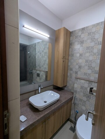 Bathroom in 3 BHK Apartment at Shapoorji Pallonji Vicinia, Powai – for Rent