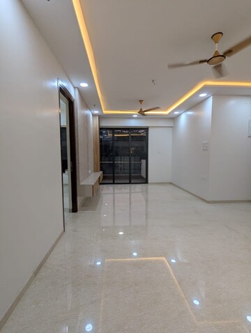 3 BHK Apartment For Rent in Shapoorji Pallonji Vicinia, Powai