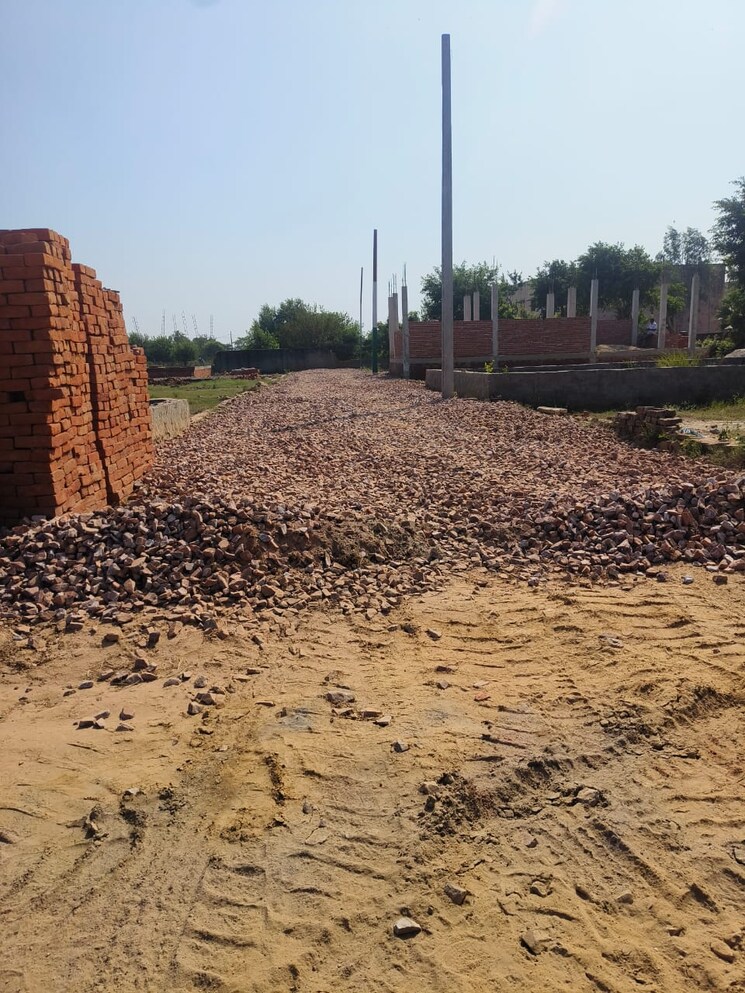 undefined, deri skaner  65 Sq.Yd. Plot In Deri Skaner Greater Noida 8067735