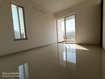 Room in 3 BHK Apartment at Majestique Rhythm County, Handewadi – for Sale