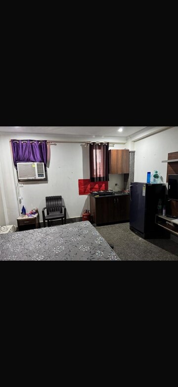 Living Room in 2 BHK Builder Floor at Cosmos Floors, Sector 52 – for Rent