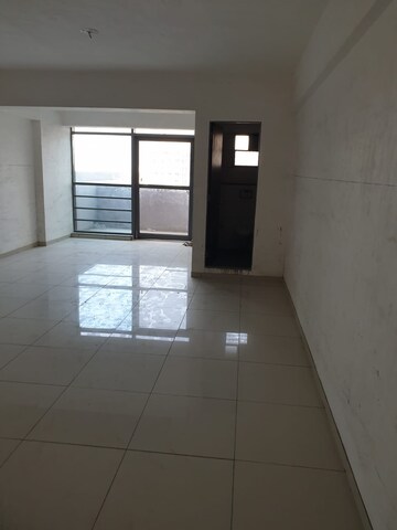Room in  Office Space at Ambli – for Rent
