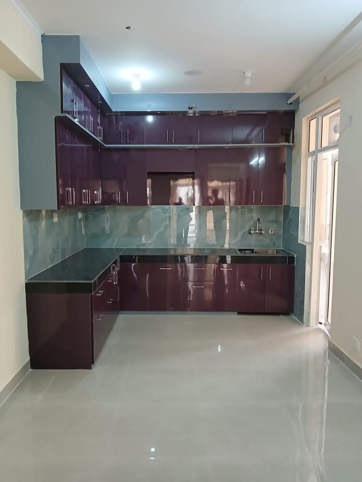 3 BHK + Study Room Apartment For Sale in Amrapali Dream Valley